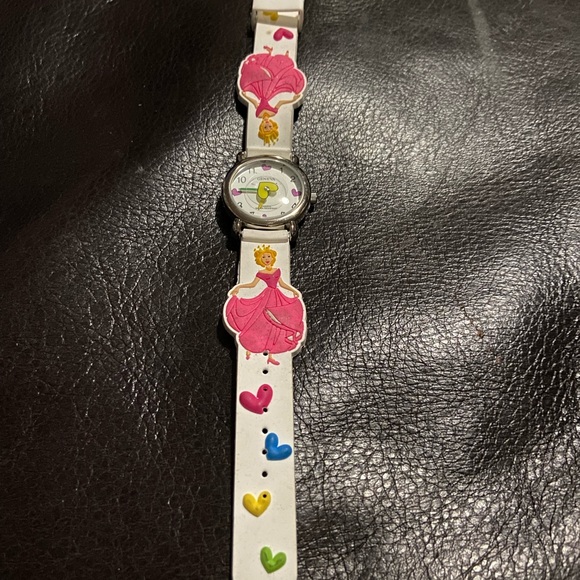 Disney Cinderella watch by Geneva - Picture 4 of 7